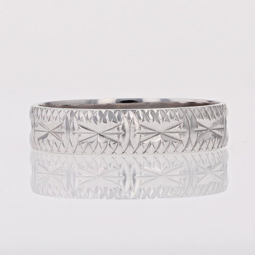 Bague 53 Alliance gravée or blanc 58 Facettes 15-399A