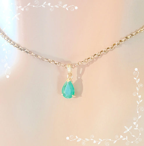 Pendentif Pendentif Emeraude en poire monture Or Jaune 58 Facettes AA 1509