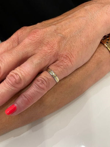 Bague BAGUE JONC 2 ORS DIAMANT 58 Facettes 053901