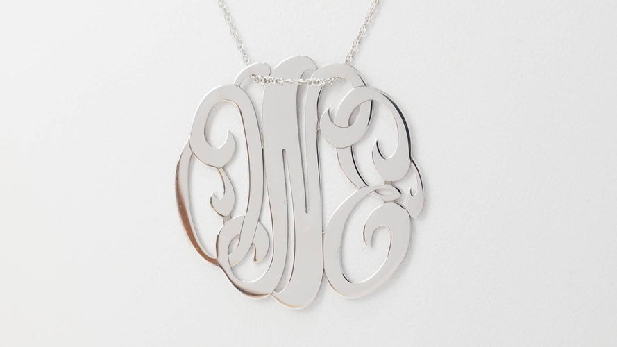 Collier Collier Ginette NY Monogram "One" 58 Facettes 32299