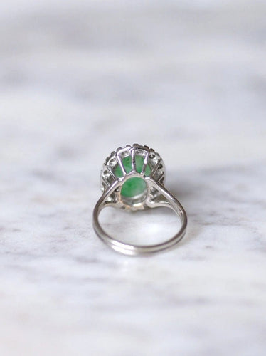 Bague Bague de fiançailles jade entourage diamants sur or blanc 58 Facettes