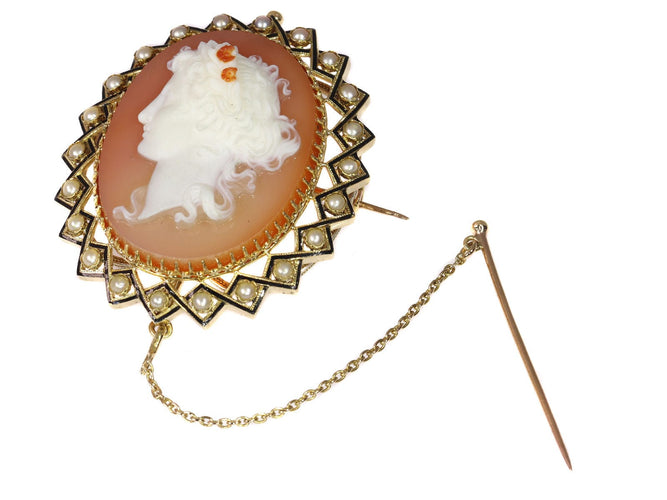 Broche Broche camée or, perles émail noir 58 Facettes 19176-0039