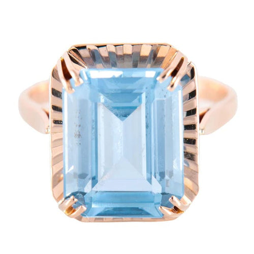 Bague Bague or jaune Topaze bleue rectangulaire 58 Facettes