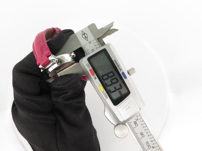 Montre montre LOUIS VUITTON tambour q12mc en acier 28 mm quartz lady 58 Facettes 254178