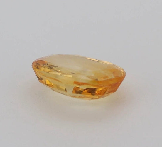 Gemstone Saphir jaune non chauffé non traité 0.94cts 58 Facettes 157