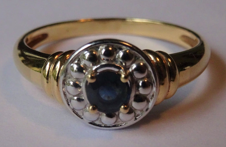 Bague 52 Bague Saphir des années 40 Or blanc et jaune 58 Facettes