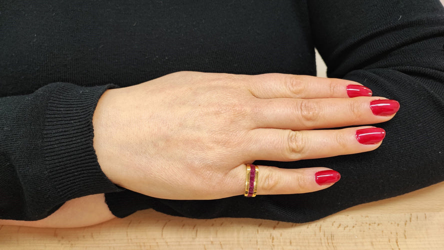 Bague 53 Bague jonc carré or jaune et rubis 58 Facettes Rail/Rub.