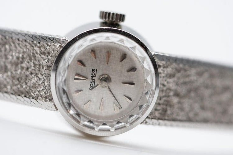 Montre Montre Cosmos Femme Or Blanc 58 Facettes