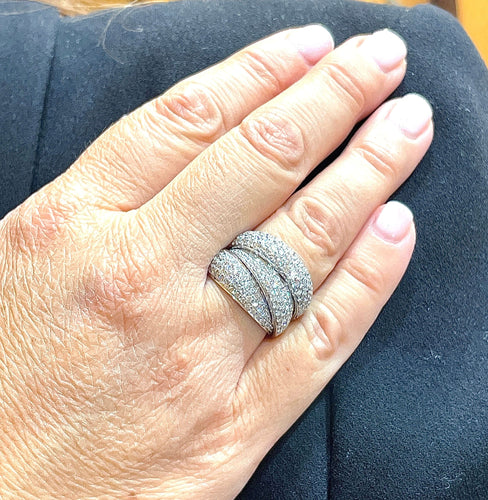 Bague 54 Bague haute joaillerie Diamants 58 Facettes