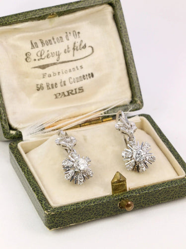 Boucles d'oreilles Paire de dormeuses vintage or et diamants 58 Facettes J91