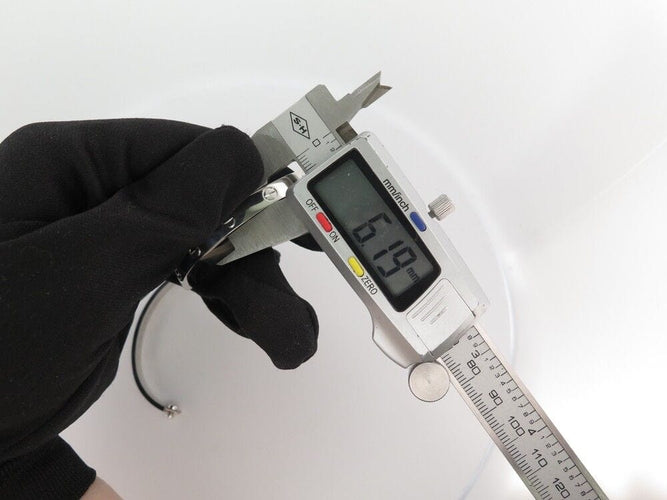 Bracelet Bracelet CARTIER Love 17 cm en or gris 18k 58 Facettes 252503