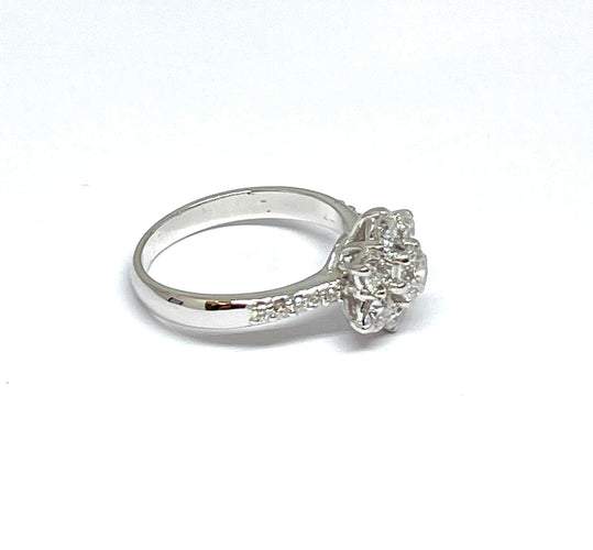 Bague Bague Marguerite or blanc diamants 58 Facettes