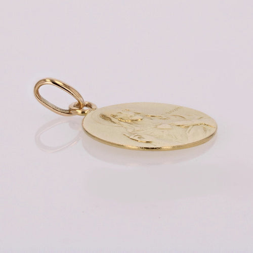 Pendentif Médaille scapulaire or jaune signée Lasserre 58 Facettes CVP87