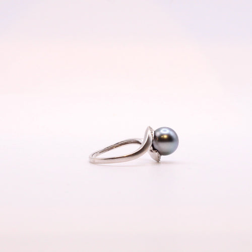 Bague Bague or blanc perle de Tahiti et diamants 58 Facettes