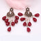 Boucles d'oreilles Boucles d'oreilles chandelier cristaux et rubis 58 Facettes 16-047