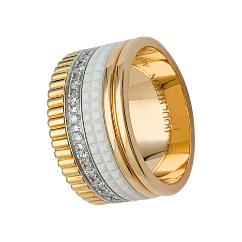 Bague 57 Bague Boucheron, "Quatre White Edition Large", trois ors, céramique blanche, diamants. 58 Facettes 31693