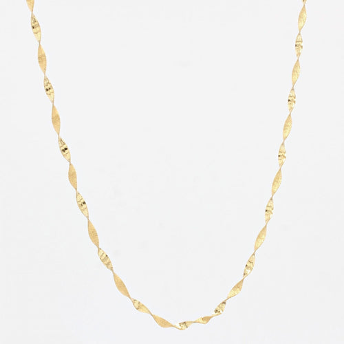 Collier Chaine en or fil plat torsadé 58 Facettes CVCH8