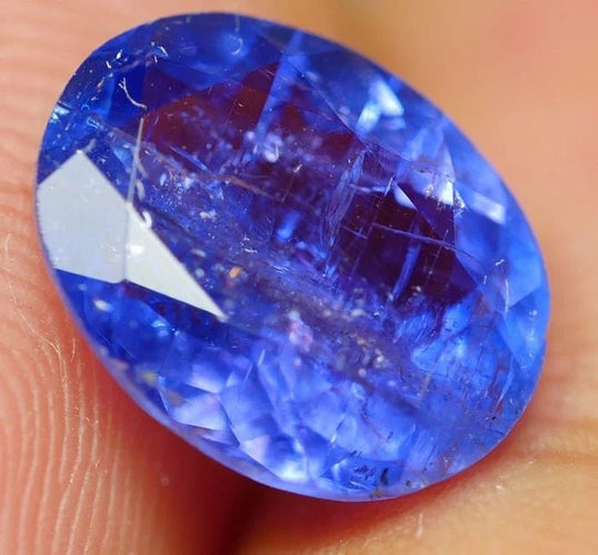 Gemstone Tanzanite 3,37 cts 58 Facettes 297