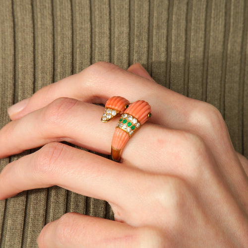 Bague 50 BAGUE VAN CLEEF & ARPELS "DAUPHINS" 58 Facettes BO/220040 RIV