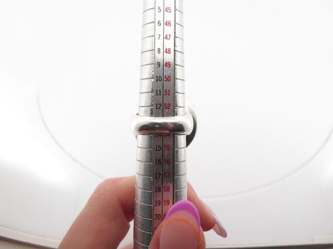 Bague 53 rare bague HERMES ex libris logo taille 53 en argent massif 925 29gr 58 Facettes 251496