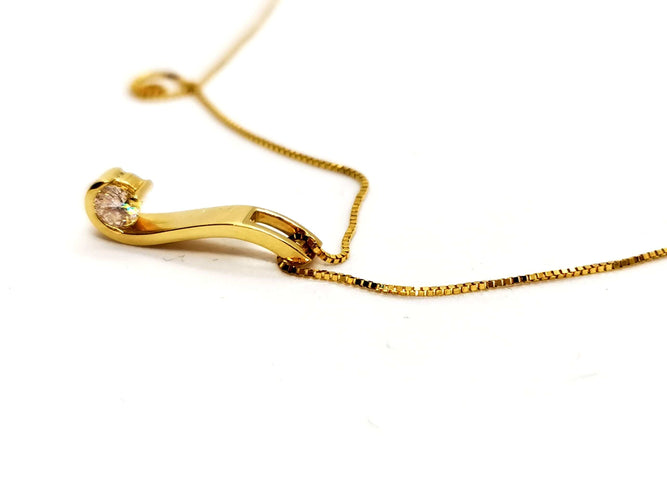 Collier Collier Chaîne + pendentif Or jaune Diamant 58 Facettes 1126006CN
