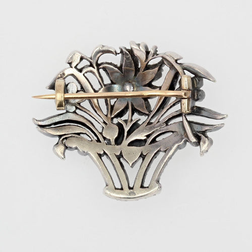 Broche Broche ancienne bouquet de diamants 58 Facettes 10-053