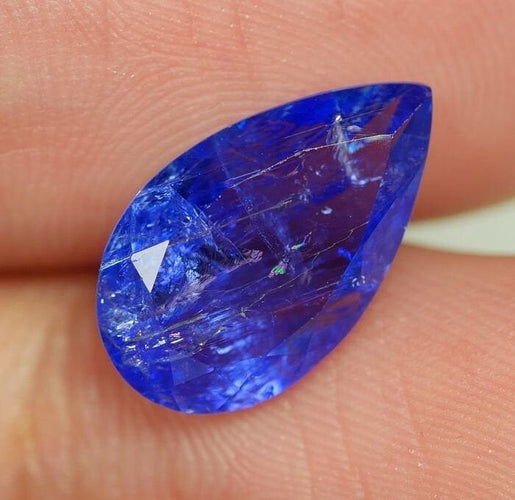 Gemstone Tanzanite 4,31cts 58 Facettes 357