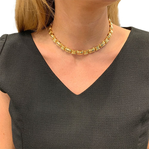Collier Collier Boucheron en or jaune. 58 Facettes 31242