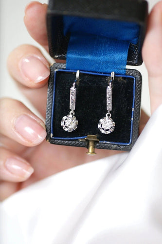 Boucles d'oreilles Boucles d'oreilles Art Déco or blanc et diamants 58 Facettes