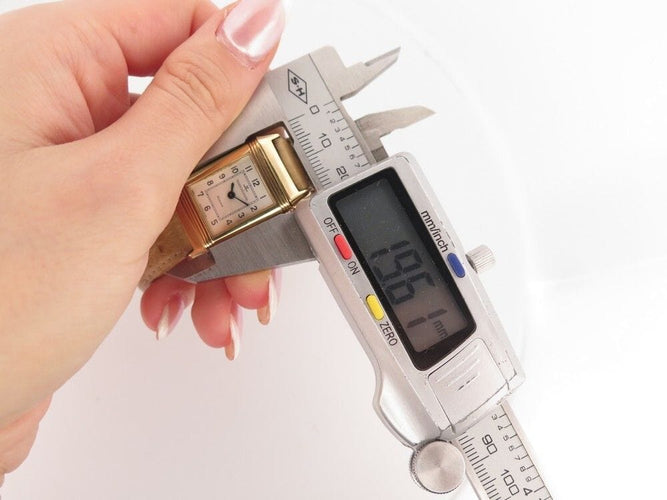 Montre montre jaeger lecoultre reverso lady 33 mm mecanique or 18k 58 Facettes 255591