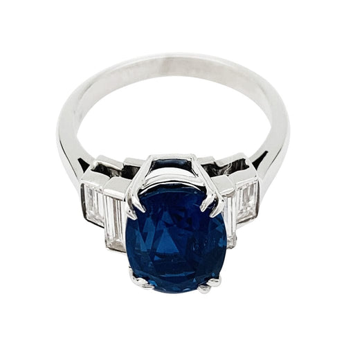 Bague 53 Bague saphir 5,17 carats en or blanc et diamants. 58 Facettes 30694