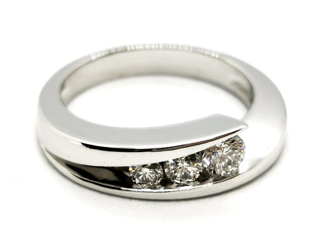 Bague 54 Bague Trilogie Or blanc Diamant 58 Facettes 1950053CN