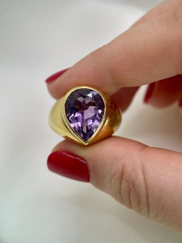 Bague Bague or jaune et améthyste poire 58 Facettes 408