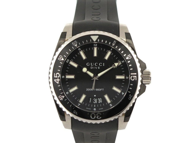 Montre montre GUCCI dive acier caoutchouc noir boite quartz 58 Facettes 256002