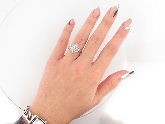 Bague 52 vintage bague VAN CLEEF & ARPELS alhambra or diamants 58 Facettes 258547