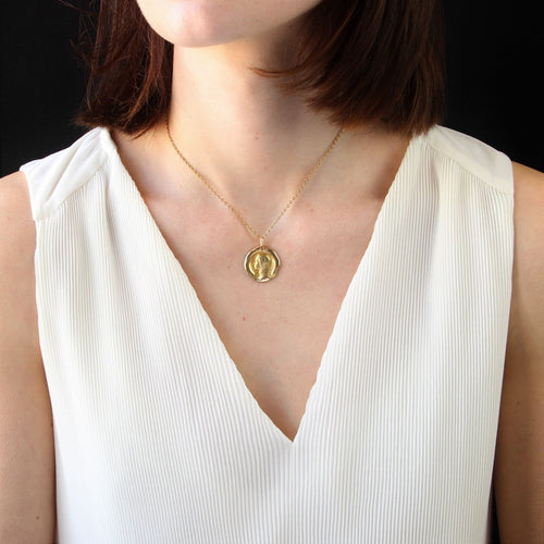 Pendentif Médaille or jaune Vierge Marie Augis 58 Facettes CVP61