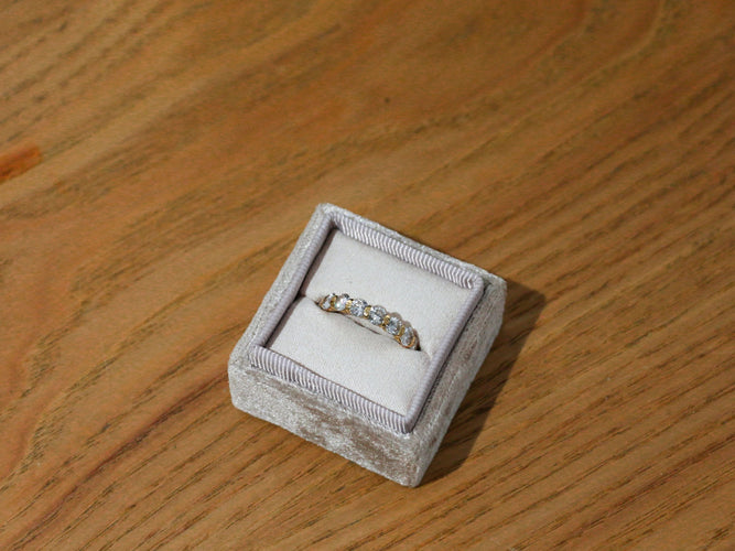 Bague Alliance américaine 16 diamants 58 Facettes 609