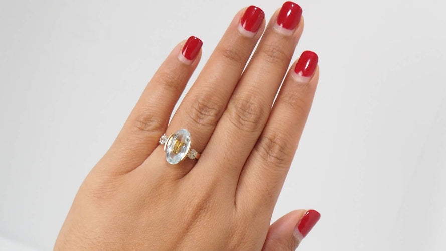 Bague 55.5 Bague vintage en or jaune, aigue marine et diamants 58 Facettes 30670