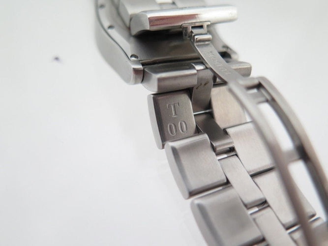 Montre montre TUDOR archeo 30210 tonneau acier femme 30 mm quartz 58 Facettes 193239