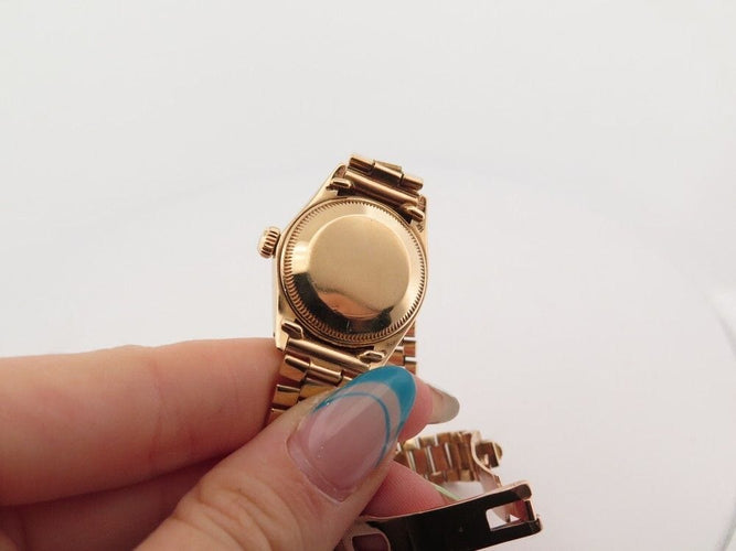 Montre montre ROLEX oyster perpetual lady datejust 26m or jaune 18k diamant 58 Facettes 254467