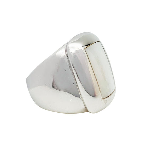 Bague Bague Van Cleef & Arpels, collection "Babylone", or blanc, nacre. 58 Facettes 30807