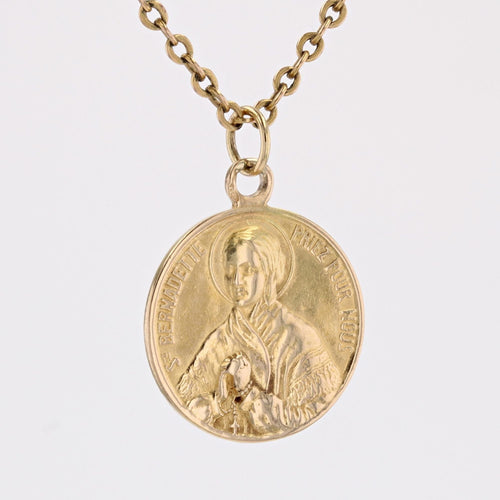 Pendentif Médaille Sainte Bernadette or jaune 58 Facettes CVP103