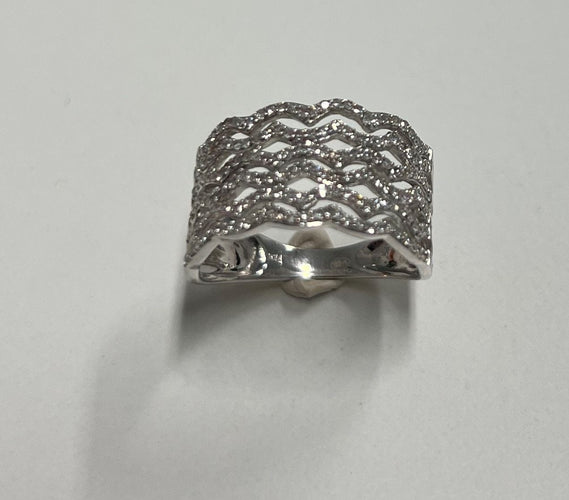 Bague 54 Bague Or blanc et diamants 58 Facettes 20400000427