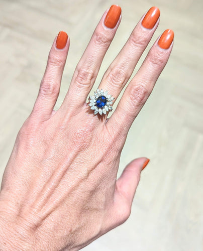 Bague Bague marguerite saphir et diamants navette 58 Facettes