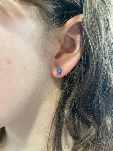 Boucles d'oreilles BOUCLES D'OREILLES CLOUS SAPHIRS 58 Facettes 056181