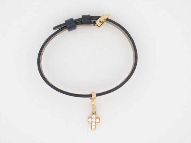 Bracelet bracelet CARTIER breloque croix or jaune 18k 6 diamants 0.36ct 58 Facettes 254652