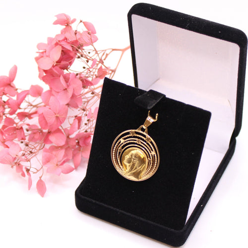 Pendentif Pendentif Médaille de la Vierge en Or jaune 58 Facettes