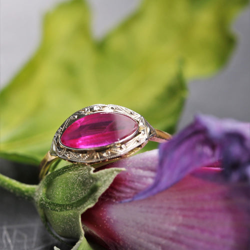 Bague 54 Bague ancienne or et rubis de synthèse 58 Facettes 23-130