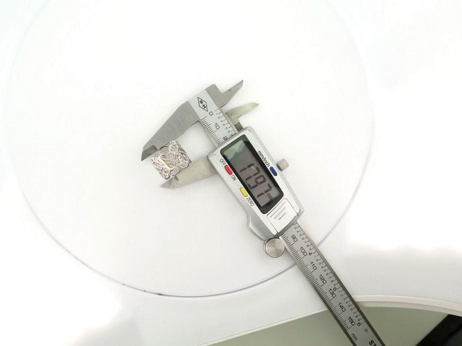 Bague 50 bague DJULA dentelles vagues 50 en or blanc 18k & diamants 58 Facettes 242626