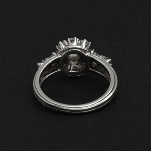 Bague Bague platine, or gris et diamants "Marguerite Sublime" 58 Facettes 1760